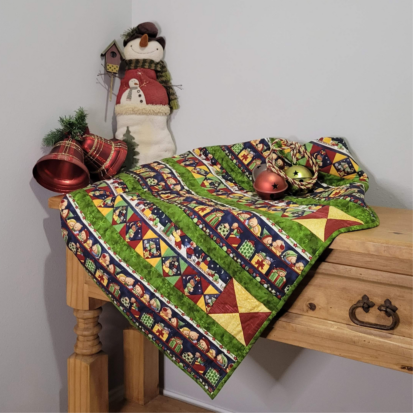 Christmas Presents Wall Hanging or Baby Quilt