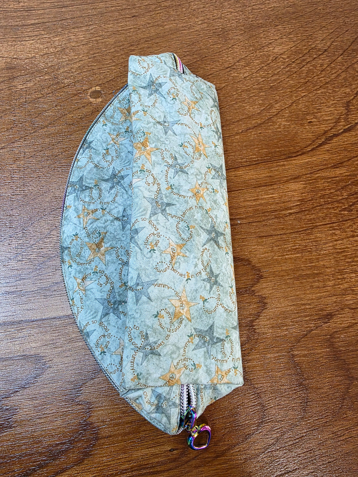 Small Wide-Open Makeup & Travel Bag