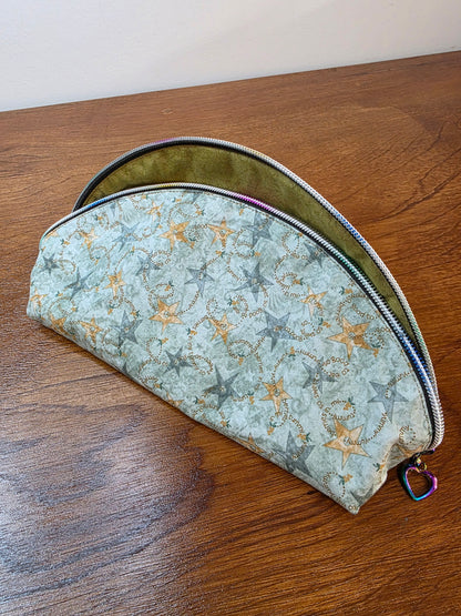 Small Wide-Open Makeup & Travel Bag