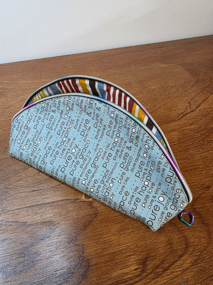 Small Wide-Open Makeup & Travel Bag