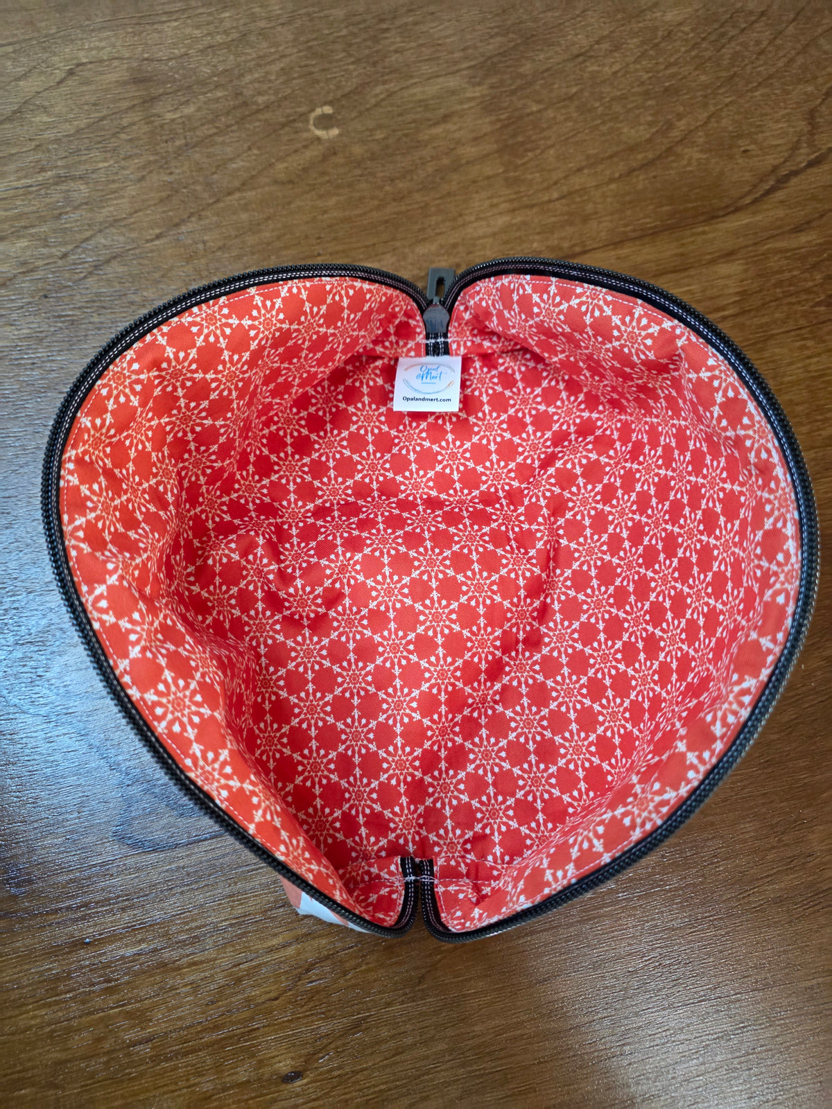 Small Wide-Open Makeup & Travel Bag