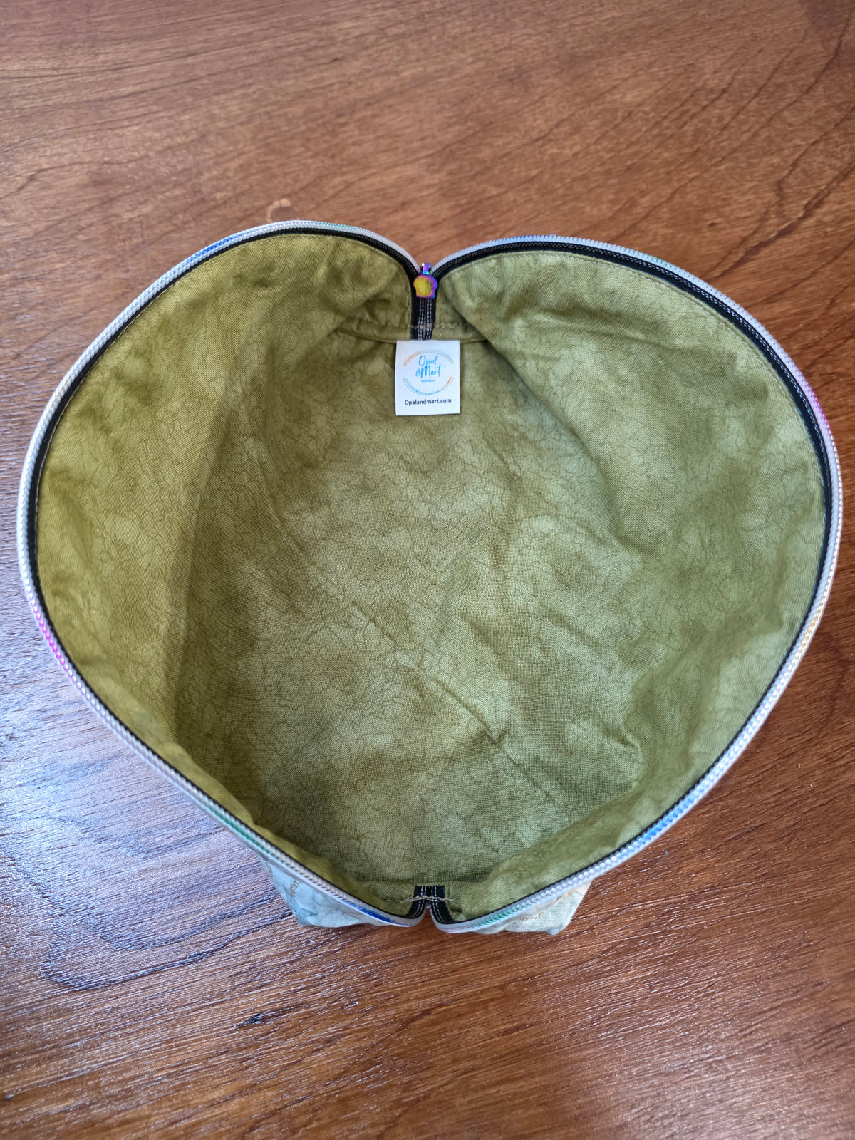 Small Wide-Open Makeup & Travel Bag