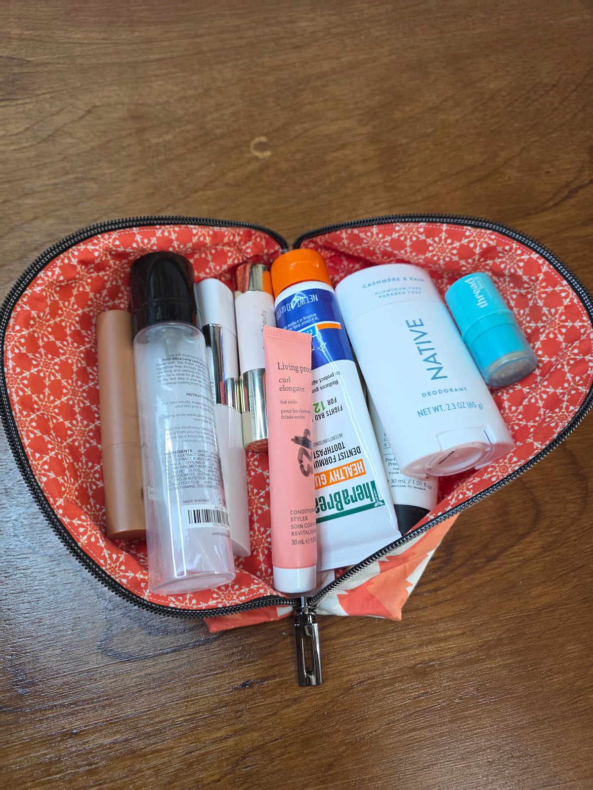 Small Wide-Open Makeup & Travel Bag