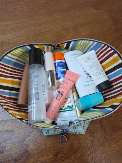 Small Wide-Open Makeup & Travel Bag